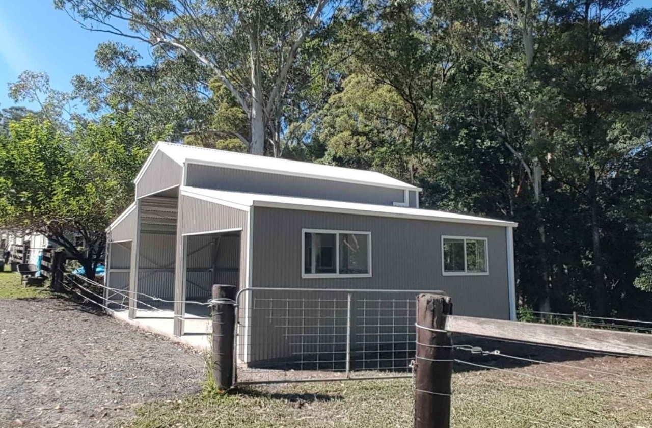 American Barn in Gully Fair Dinkum Builds Newstyle Sheds