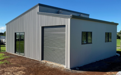 Garage with Enclosed Leanto